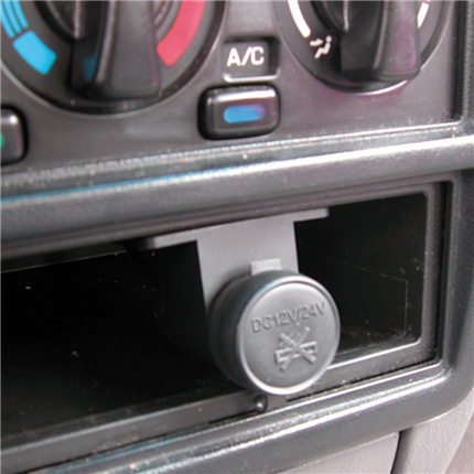 Afbeelding vergroten Carpoint Opbouw Contactdoos Auto