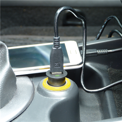Afbeelding vergroten Carpoint Autolader USB