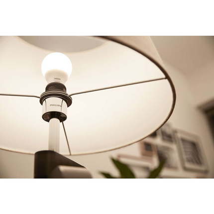 Afbeelding vergroten Philips LED Lamp E27 14W Scene Switch