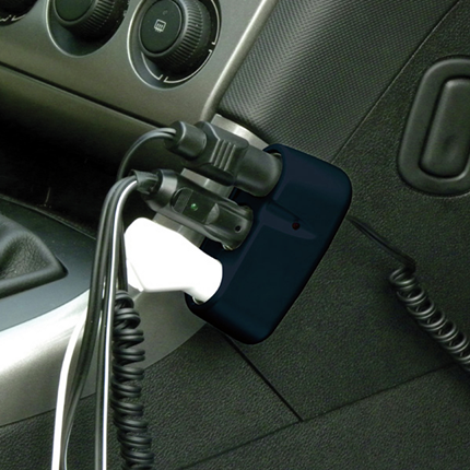 Afbeelding vergroten Carpoint 3-weg Aanstekerdoos CE 12V 5A