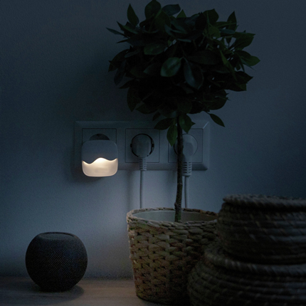Afbeelding vergroten Scanpart Nachtlamp met lichtsensor
