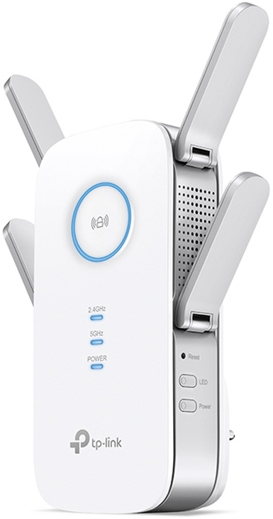 TP-Link RE650 dual-band repeater