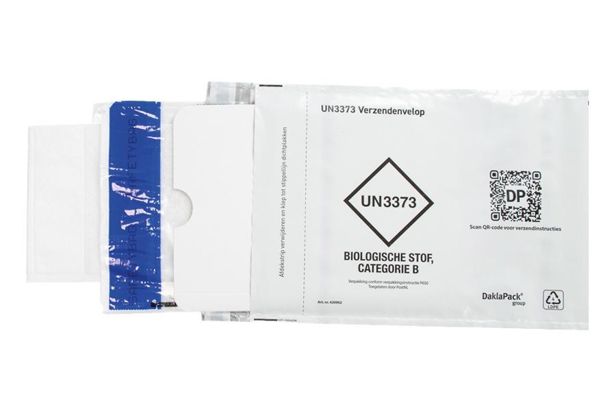 UN3373 Verzendevelop met kartonnen inlage, Safetybag en absorberend materiaal